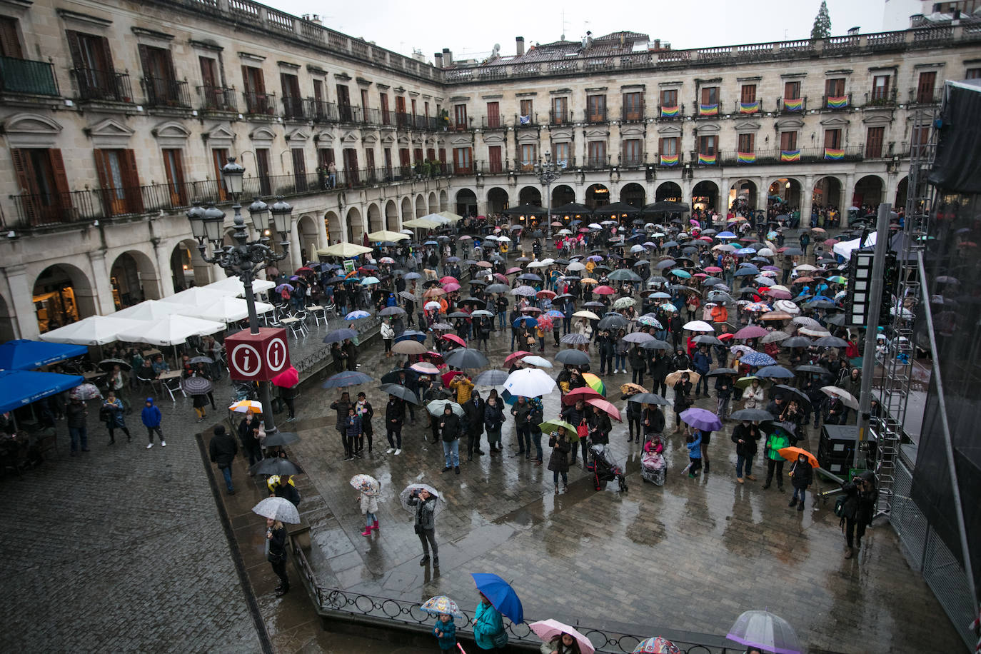 Fotos: La retreta en el Ayuntamiento y la Diputación