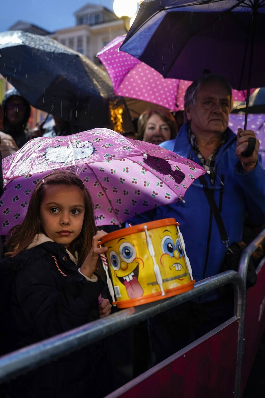 Fotos: La retreta en el Ayuntamiento y la Diputación