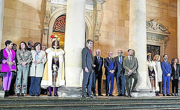 Las autoridades de Álava se ven la cara