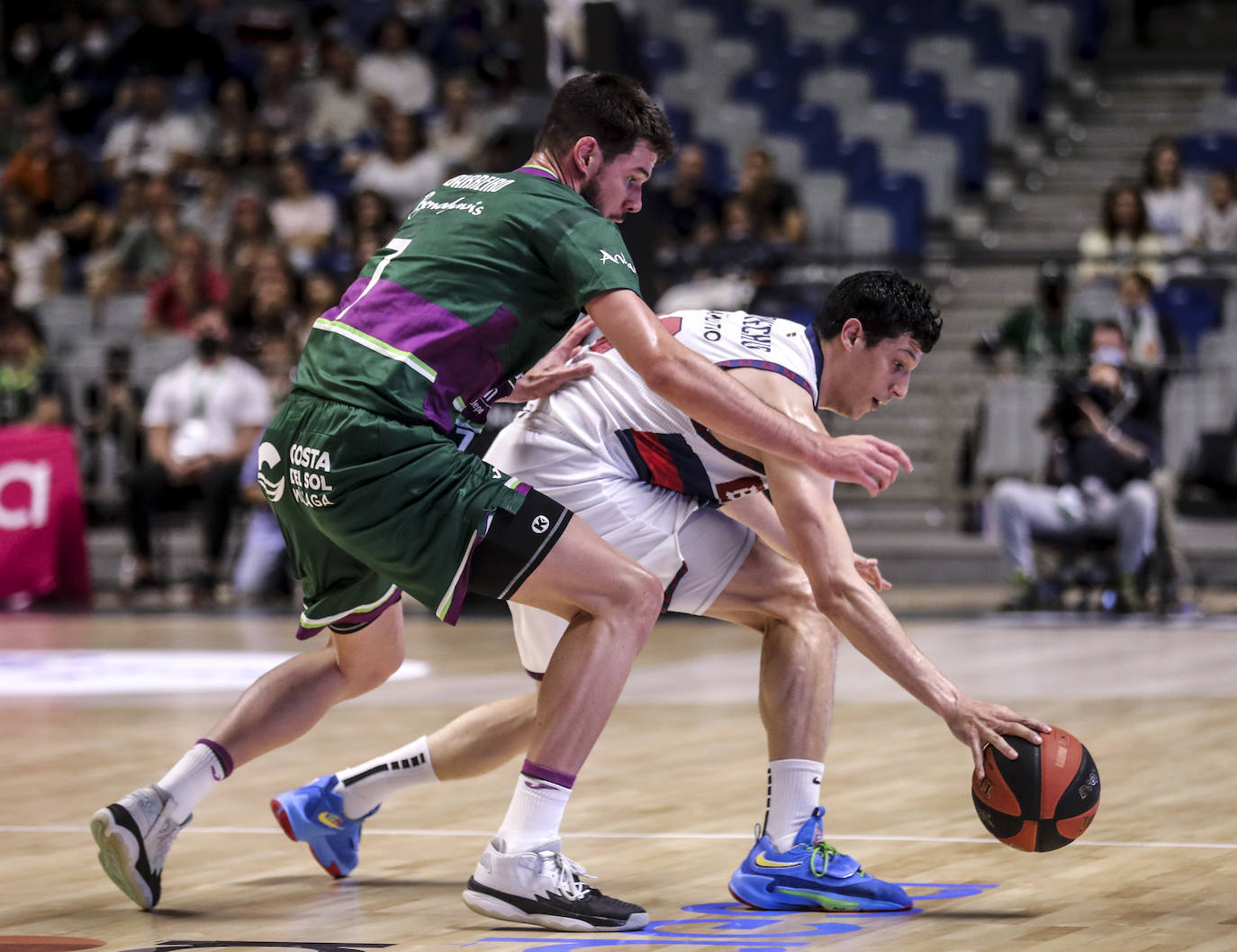 Fotos: Las mejores imágenes del Unicaja-Baskonia