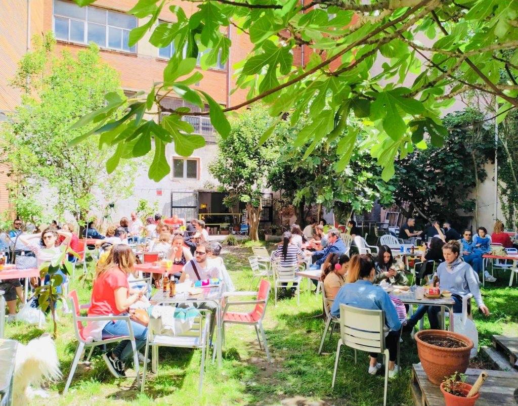 Fotos: El jardín secreto de Bilbao en el que tomar una caña y comprar ropa &#039;vintage&#039;