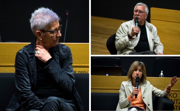 Maixabel Lasa, Gorka Landaburu eta Pili Zabala, EHUko Bilboko Hezkuntza Fakultatean CIISE jardunaldien barne izandako solasaldian. 