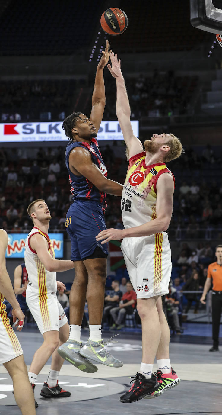 Fotos: Las mejores imágenes del Baskonia-Casademunt Zaragoza