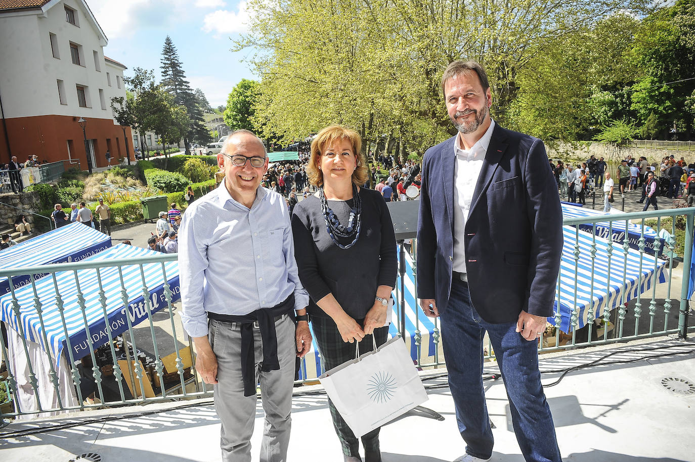 Fotos: Ambientazo en la Feria del Perritxiko de Kuartango