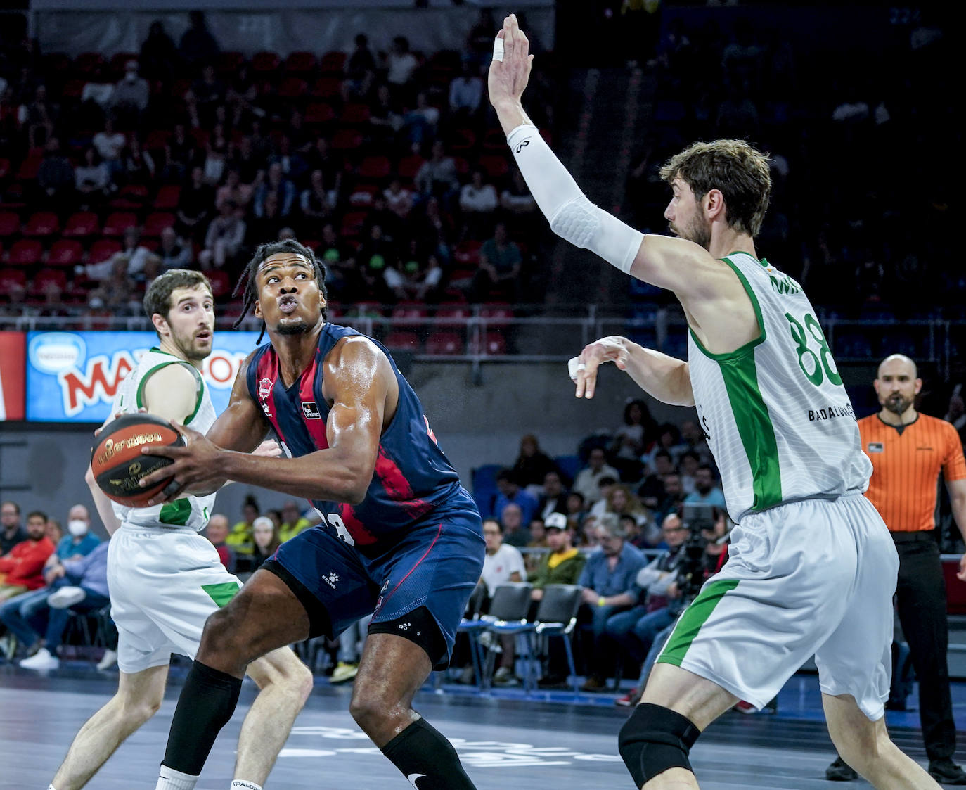 Fotos: Las mejores fotos del Baskonia - Joventut