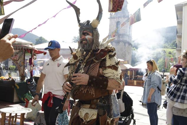Fotos: La magia del medievo vuelve a Balmaseda