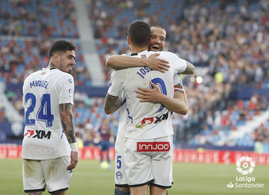Fotos: Levante - Alavés, en imágenes