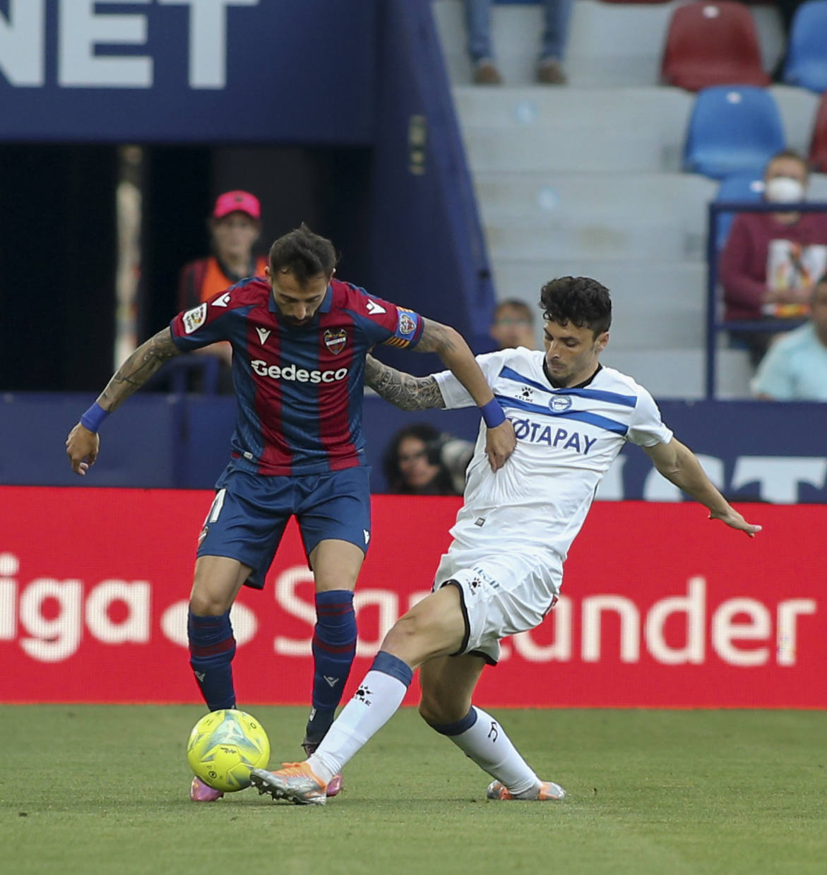 Fotos: Levante - Alavés, en imágenes