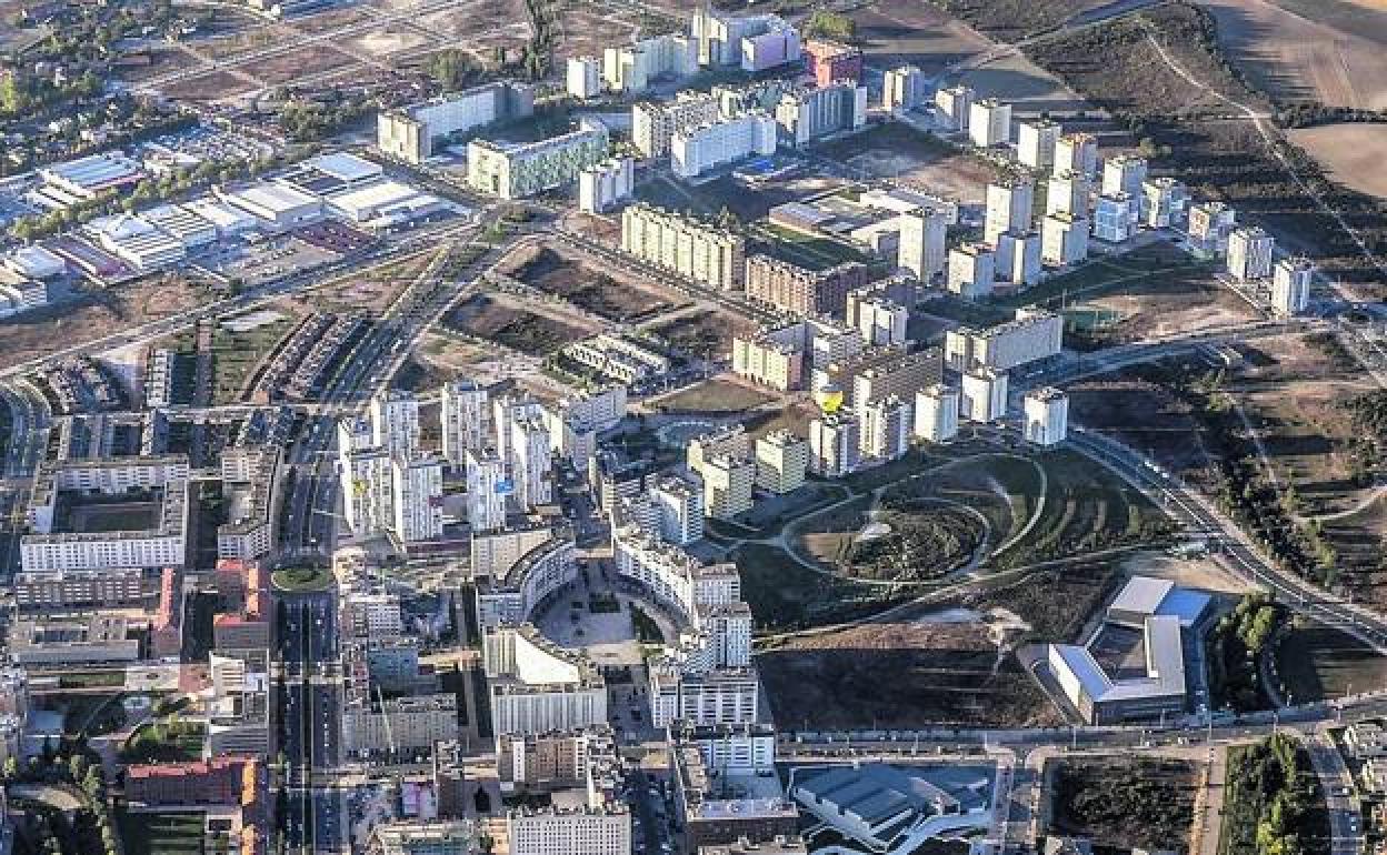 Imagen aérea de Zabalgana, uno de los barrios donde se levantarán las nuevas promociones.