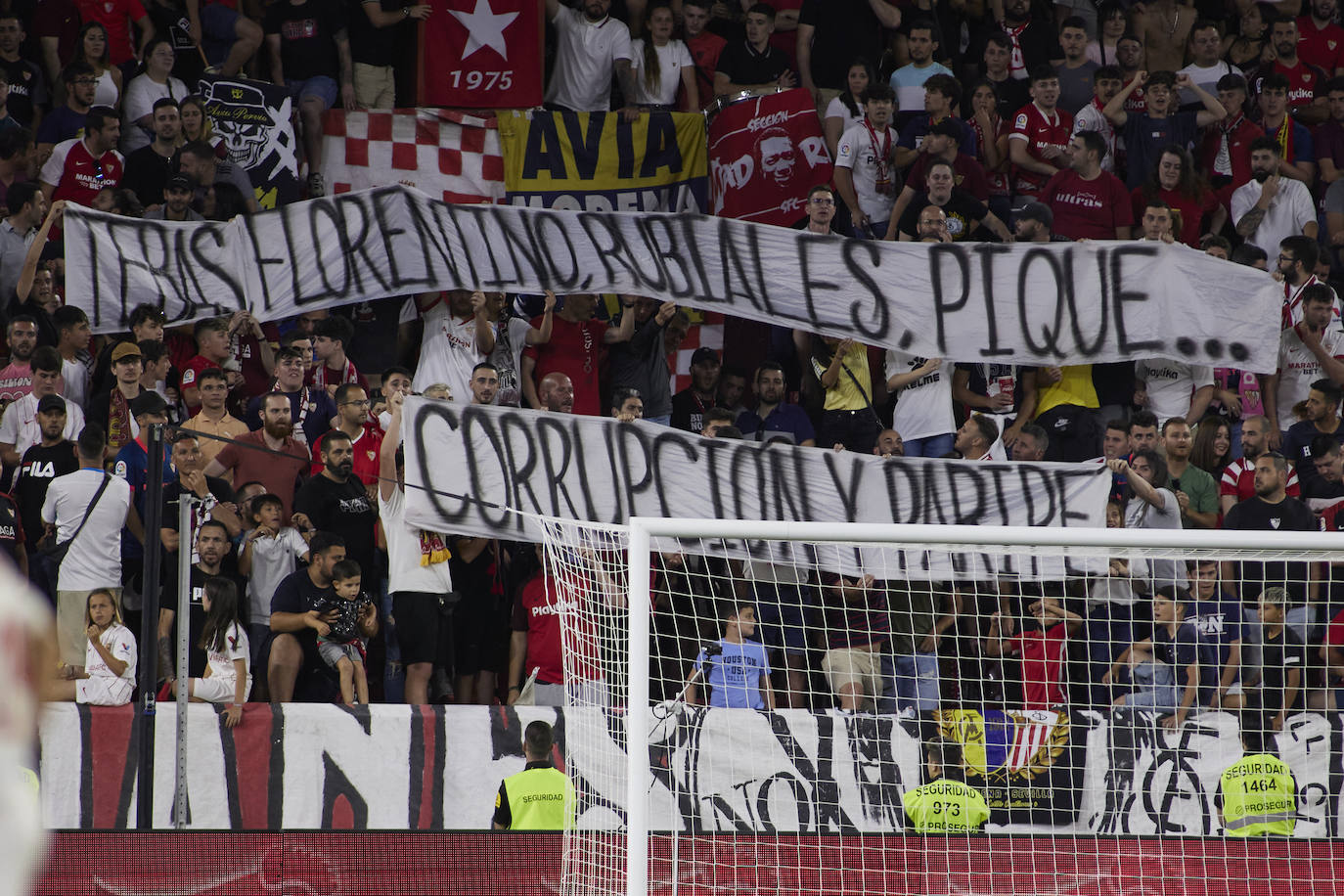 Fotos: Las mejores imágenes entre el Sevilla y el Athletic