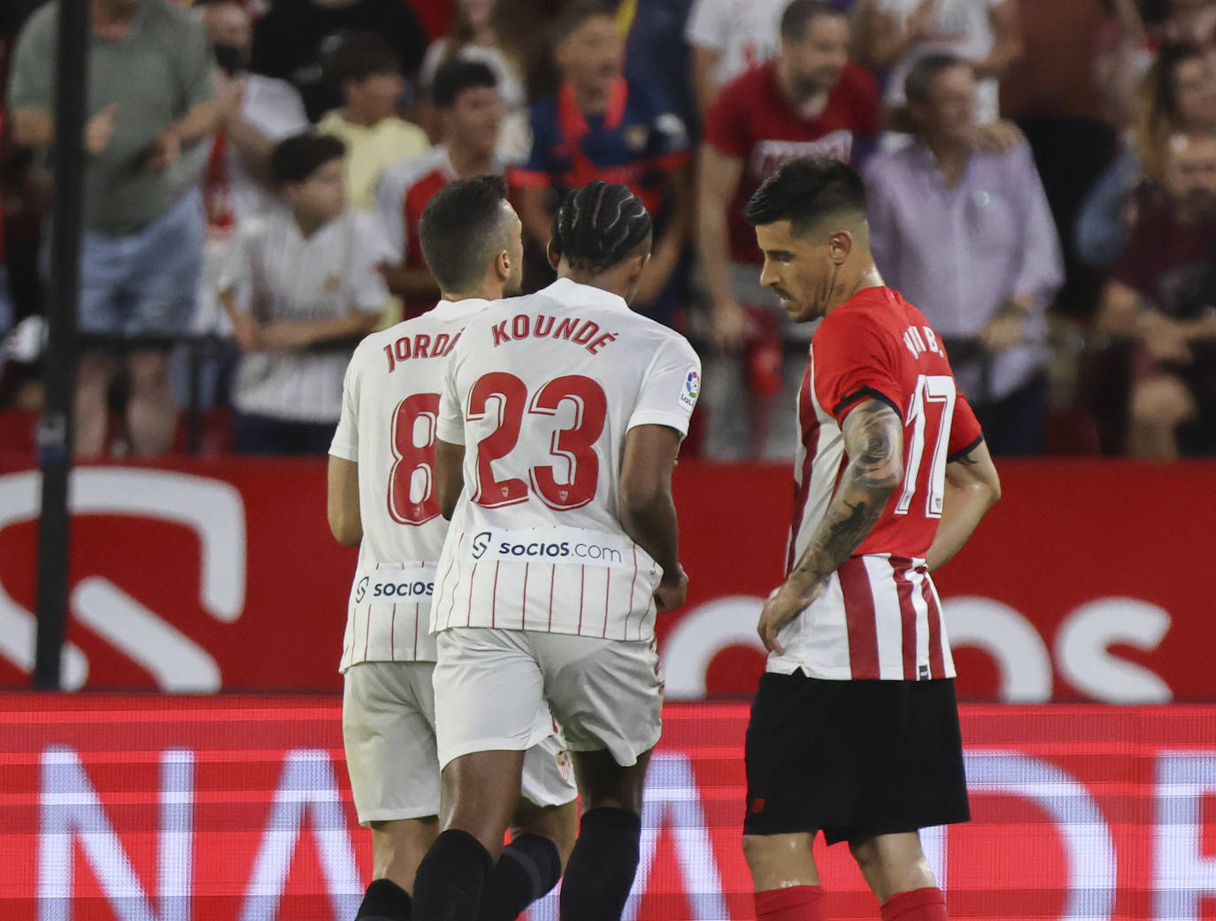 Fotos: Las mejores imágenes entre el Sevilla y el Athletic