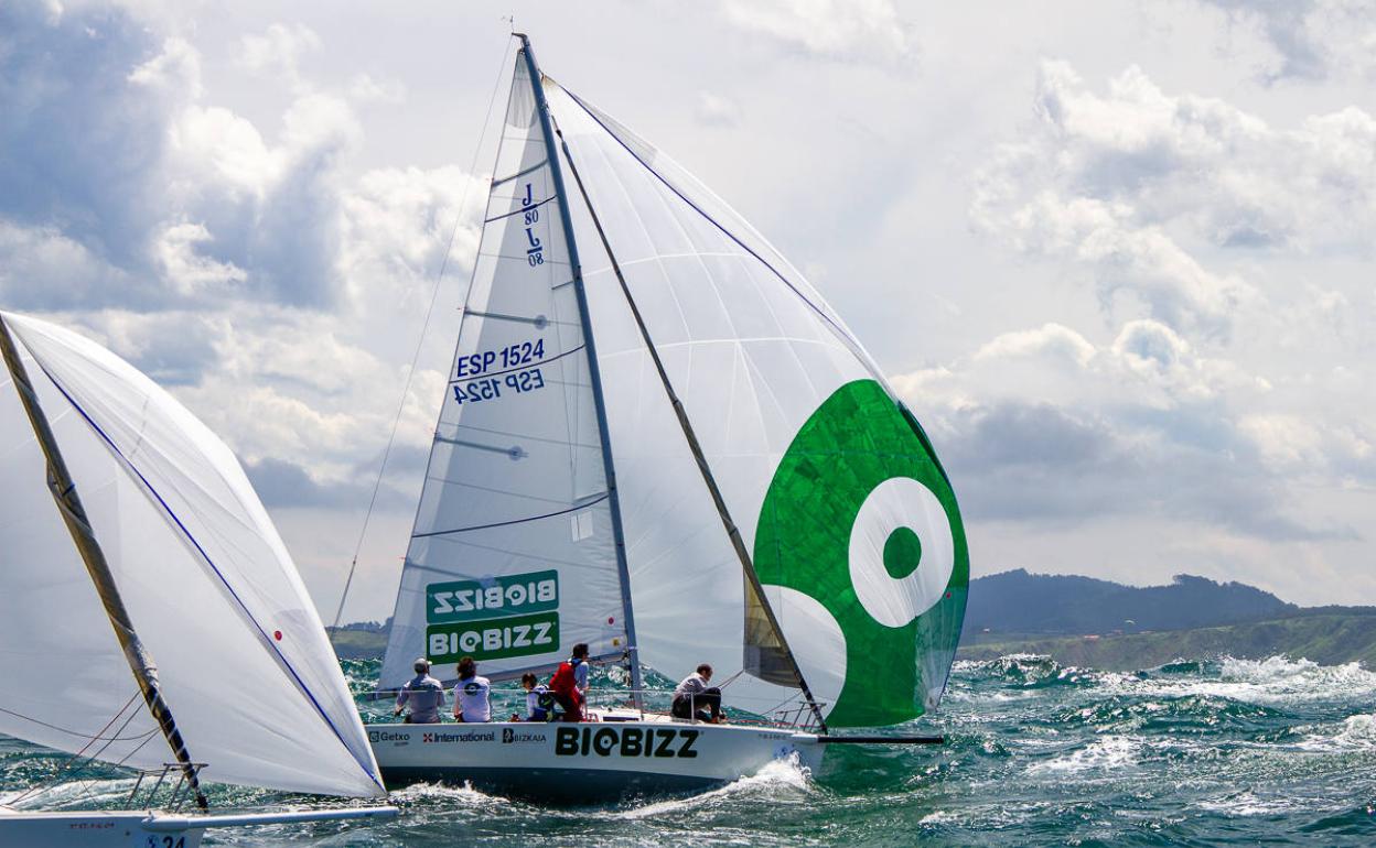 El Biobizz gana el Campeonato de Euskadi J80 en el Abra, con el Fhimasa subcampeón