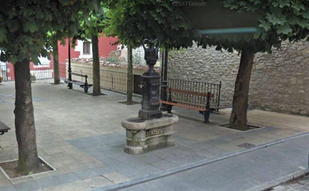 Fuente Dos caños de Salvatierra.