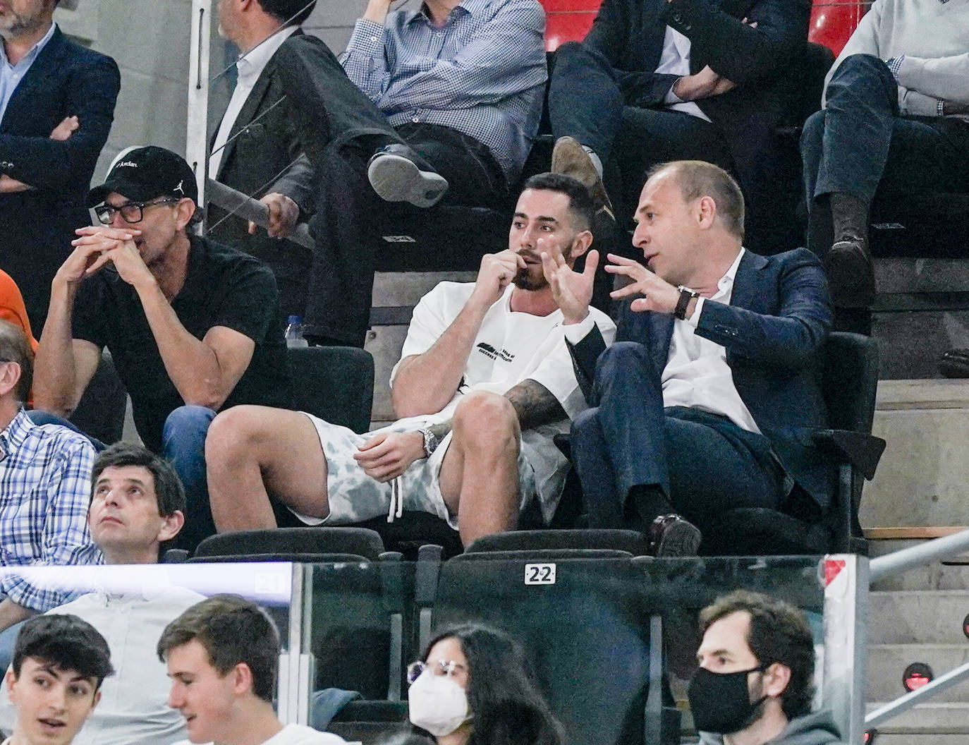 Fotos: Gran ambiente en el Buesa Arena