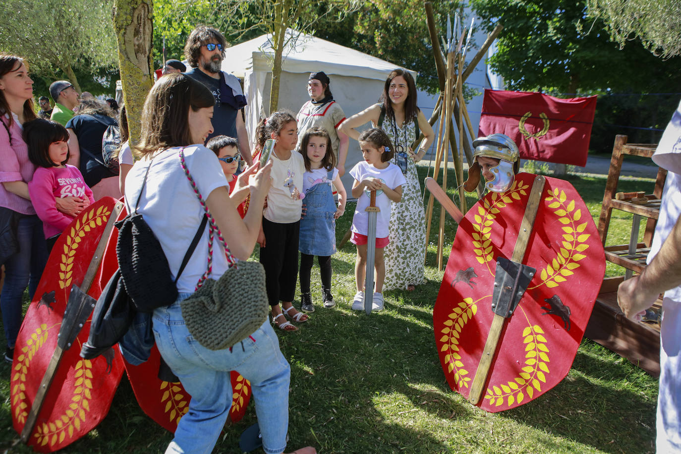 Fotos: Los romanos reconquistan el poblado de Mariturri