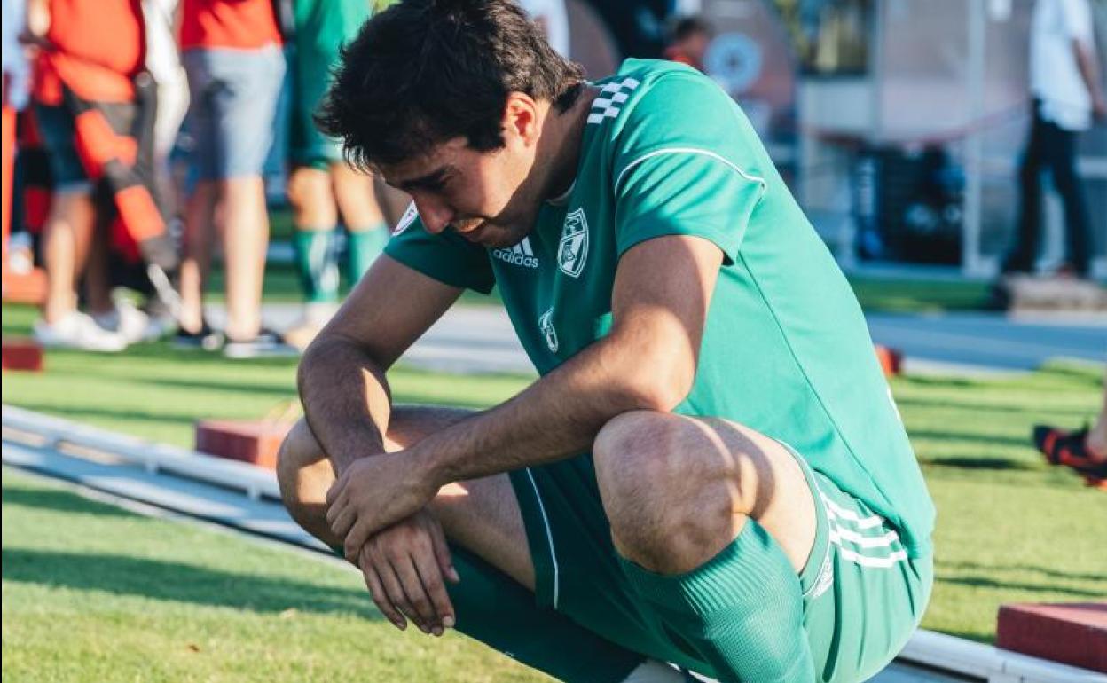 Los jugadores quedaron muy afectados tras la derrota.