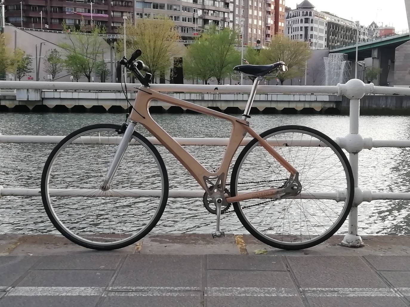 Fotos: Las bicicletas de madera más &#039;cool&#039; de Bizkaia vuelven con fuerza