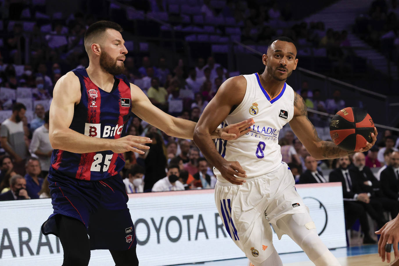 Fotos: Las mejores imágenes del Real Madrid - Baskonia