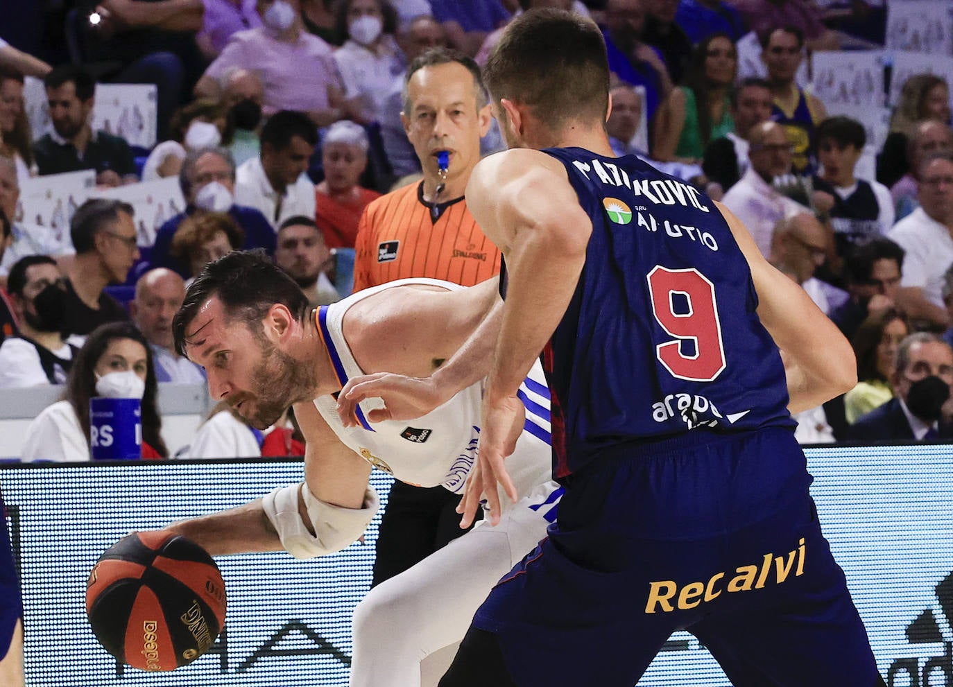 Fotos: Las mejores imágenes del Real Madrid - Baskonia