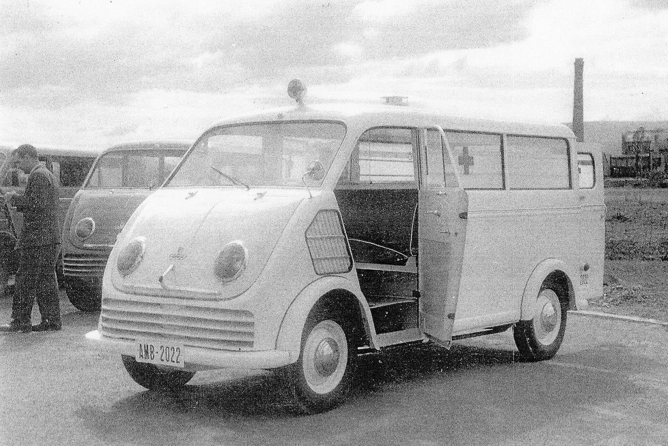 Fotos: Siglo y medio de vidas salvadas y reconstruidas