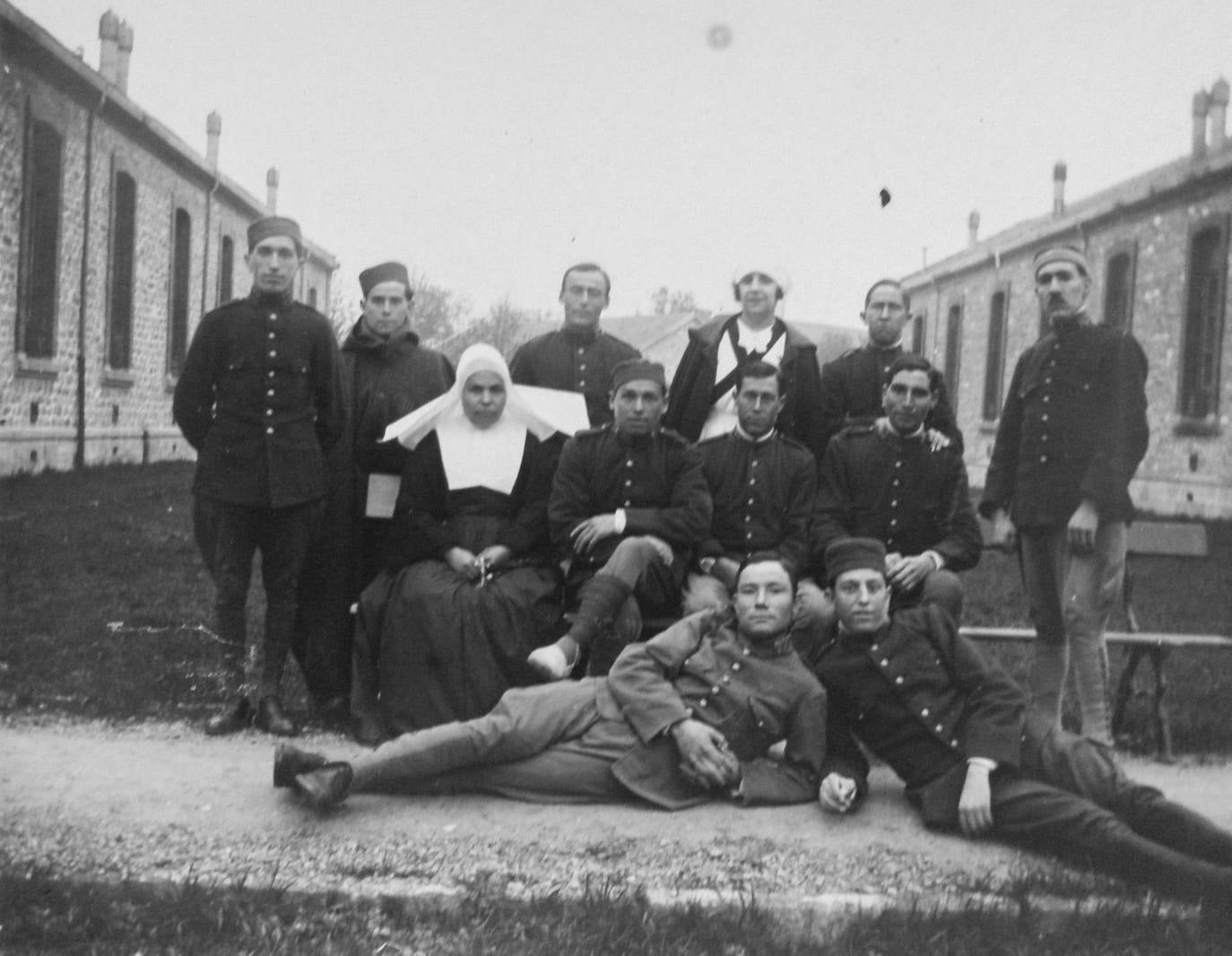 Fotos: Siglo y medio de vidas salvadas y reconstruidas