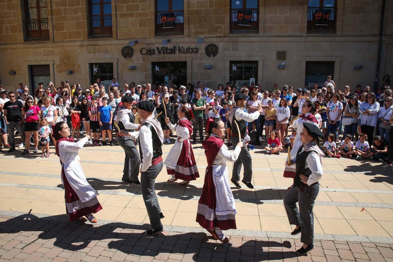 Fotos: Labastida acoge el regreso de la gran fiesta de la escuela pública vasca