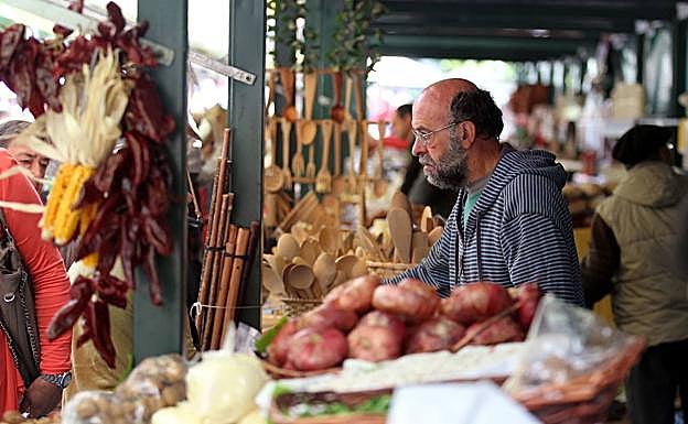 Puesto de hortalizas en Urkiola.