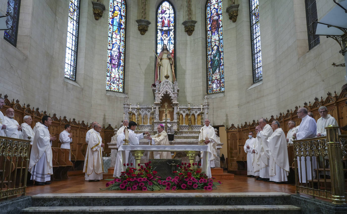 Fotos: Diez sacerdotes celebran sus 50 años al servicio de la Iglesia