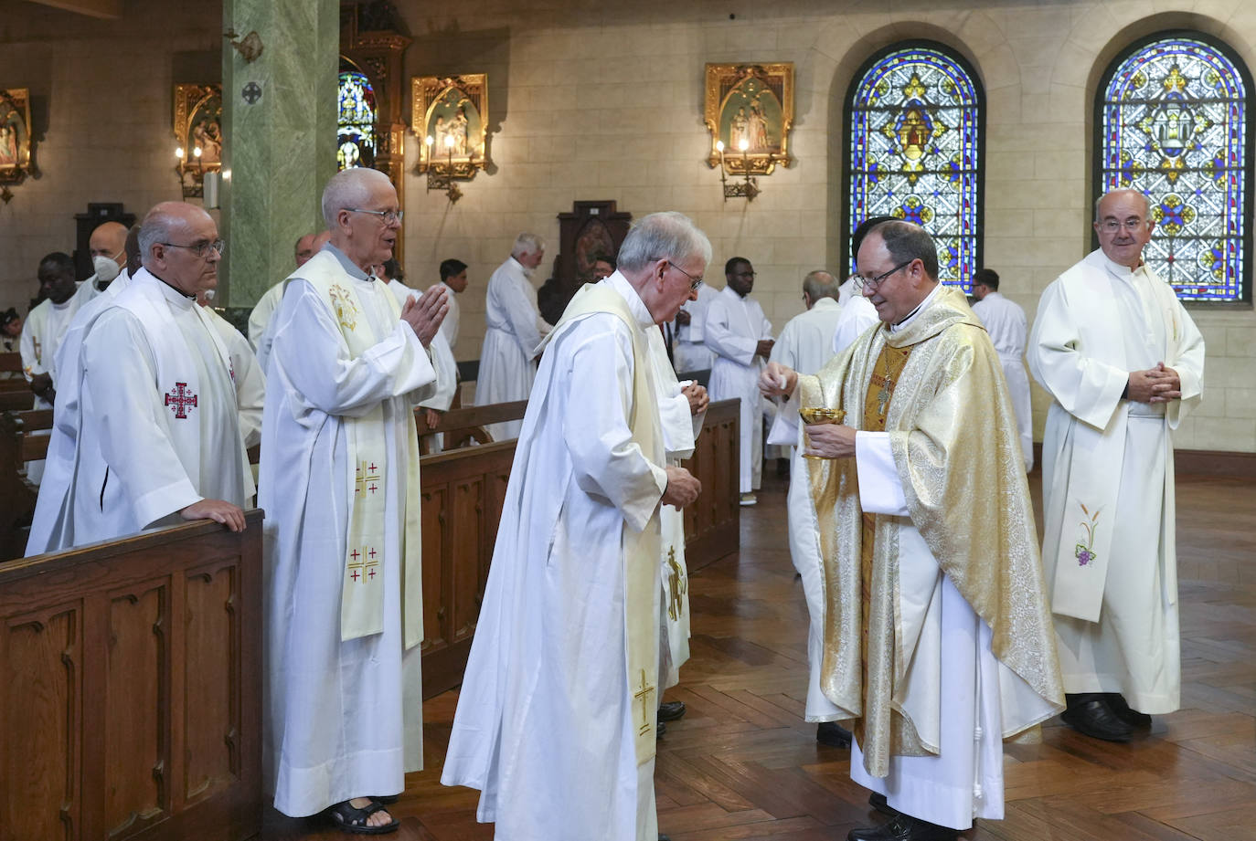 Fotos: Diez sacerdotes celebran sus 50 años al servicio de la Iglesia