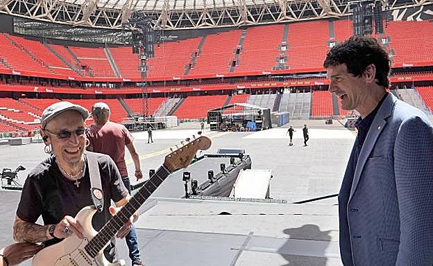 Agotadas en media hora las casi dos mil entradas extra para el concierto de Fito en San Mamés