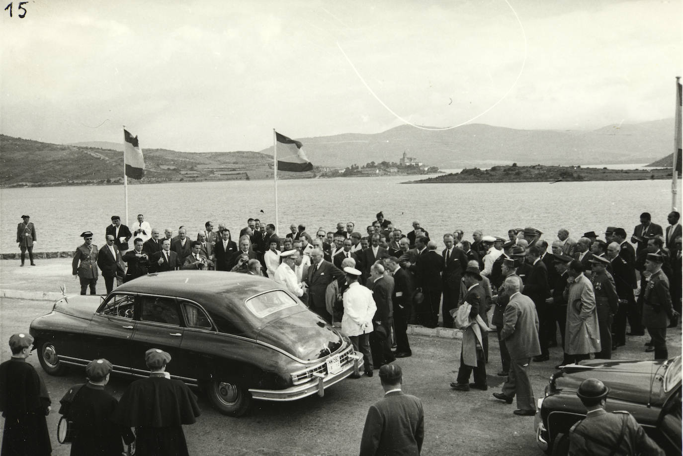 Inauguración de la Presa de Ullibarri-Gamboa por Francisco Franco (1958)
