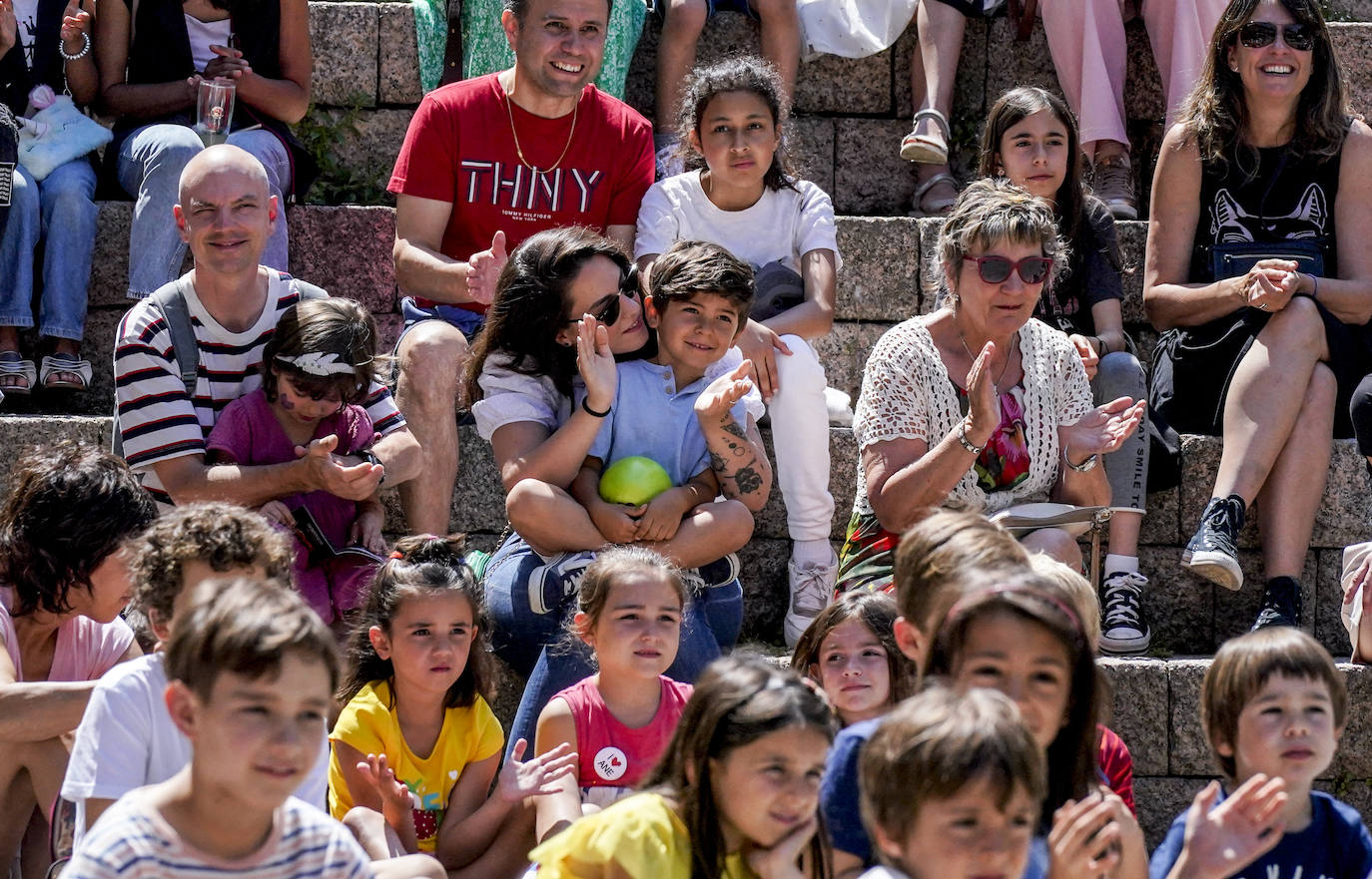 Fotos: Así ha sido el sábado cargado de espectáculos por Kaldearte en Vitoria