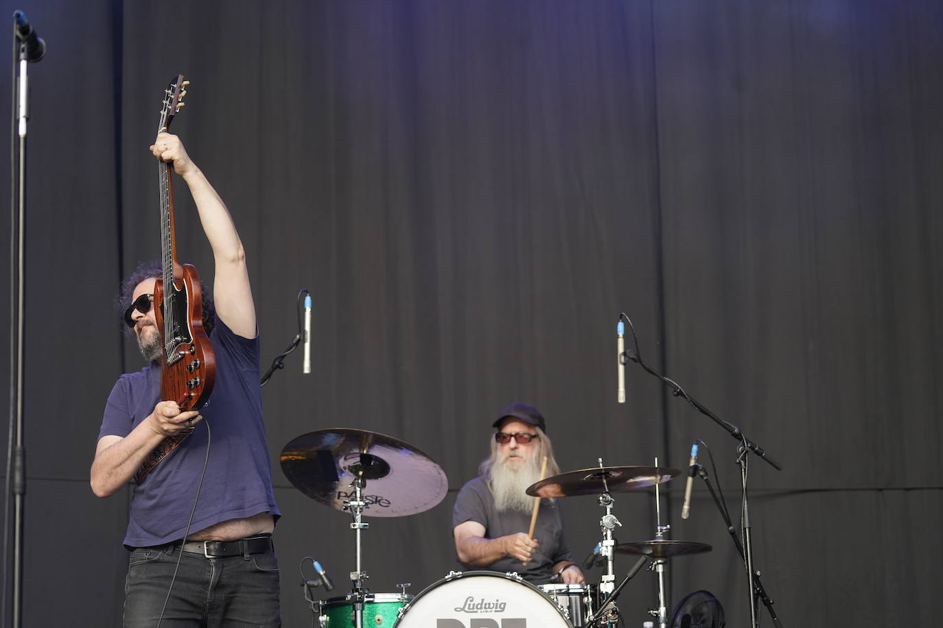 Fotos: Los conciertos del viernes en el Azkena