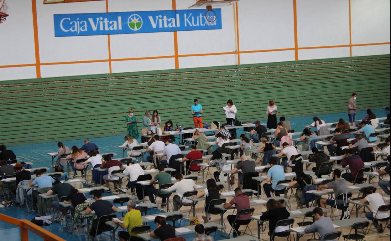 El primer examen de la OPE para cubrir cinco plazas de técnicos de Administración general se celebró el 4 de junio. 