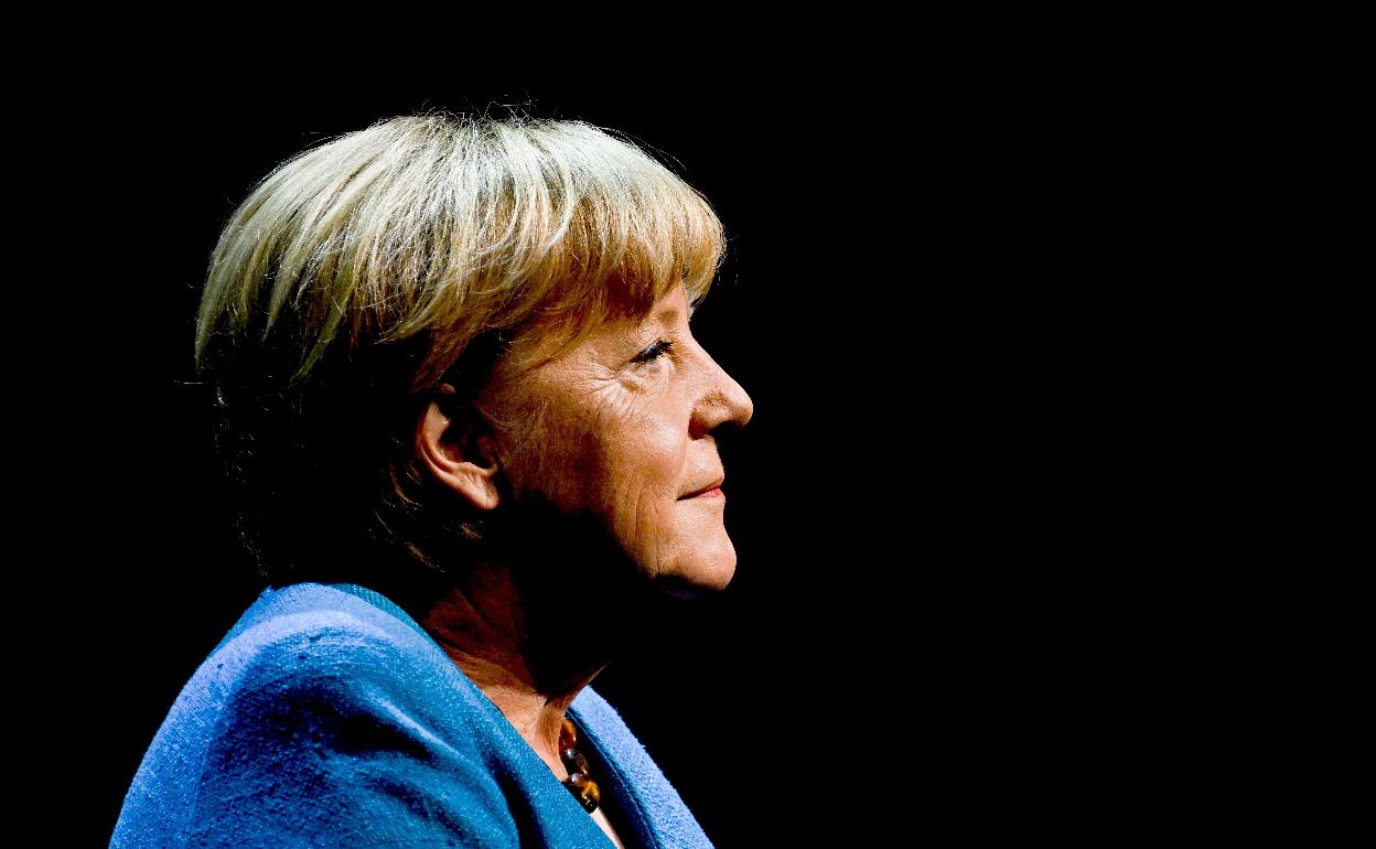 Ángela Merkel durante una entrevista.