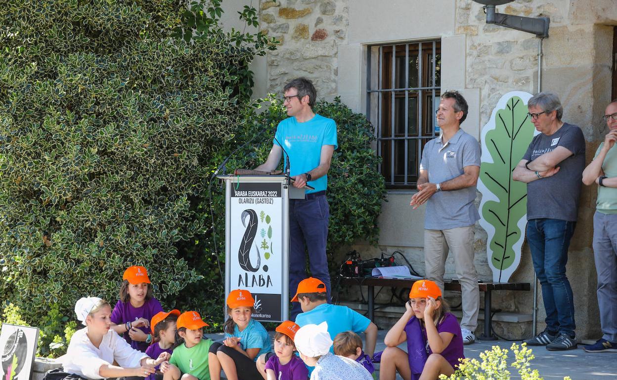 Urtaran, durante su alocución en la Casa de la Dehesa. 