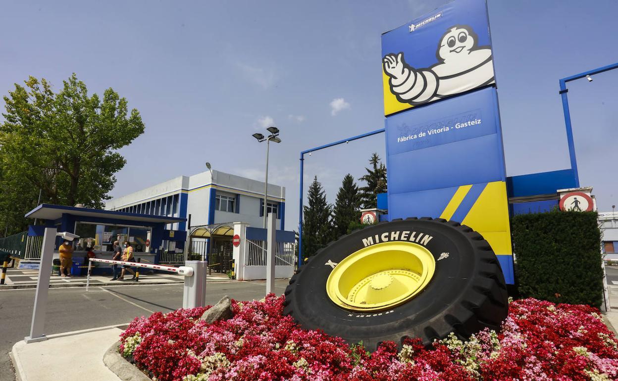 Más terrenos para crecer y el reto de la fábrica de no emitir C02