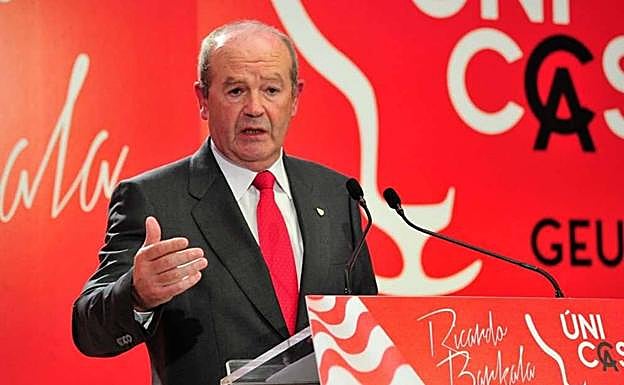 Barkala: «Mientras Pochettino tenga contrato en vigor no puede ser»