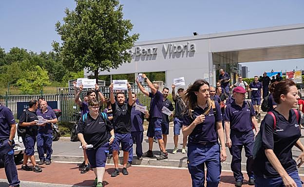 Mercedes acusa a los sindicatos de responder al plan de inversiones con un calendario de huelgas