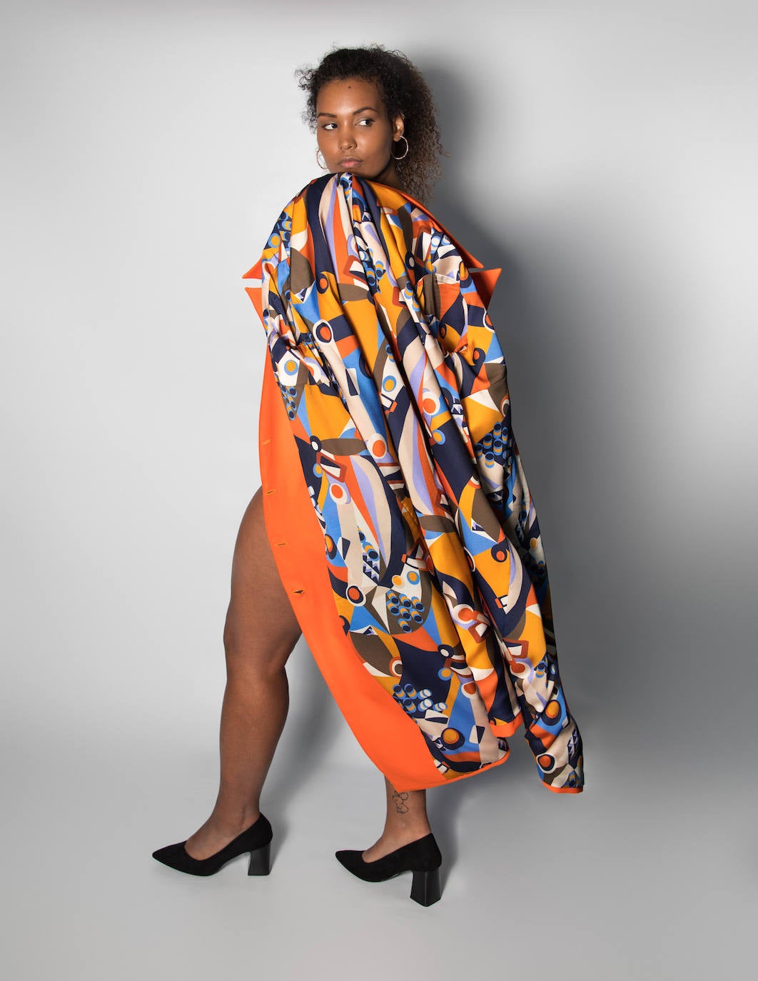 Fotos: Marina, la diseñadora bilbaína que se ha propuesto vestir de color a las personas con tallas grandes