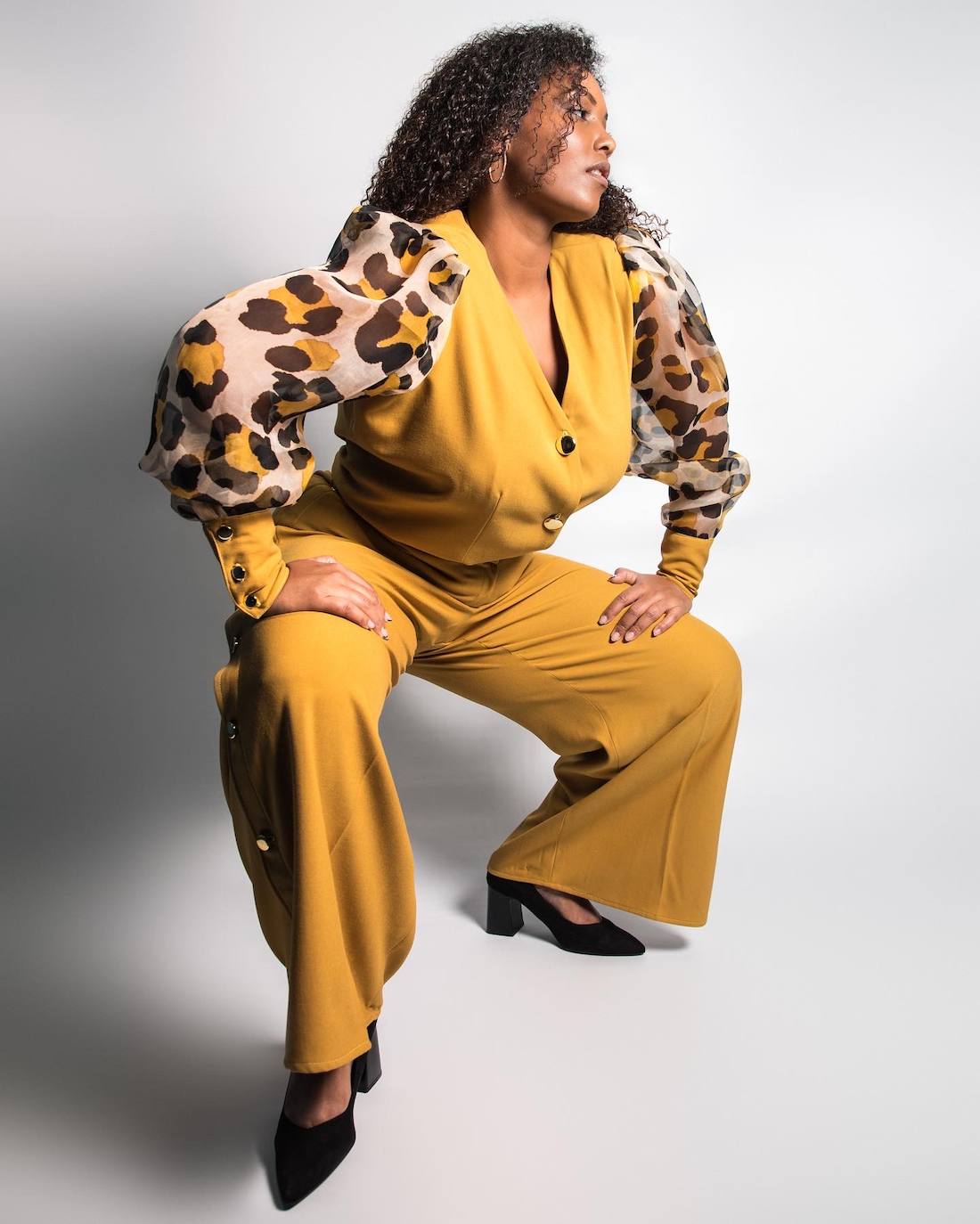 Fotos: Marina, la diseñadora bilbaína que se ha propuesto vestir de color a las personas con tallas grandes