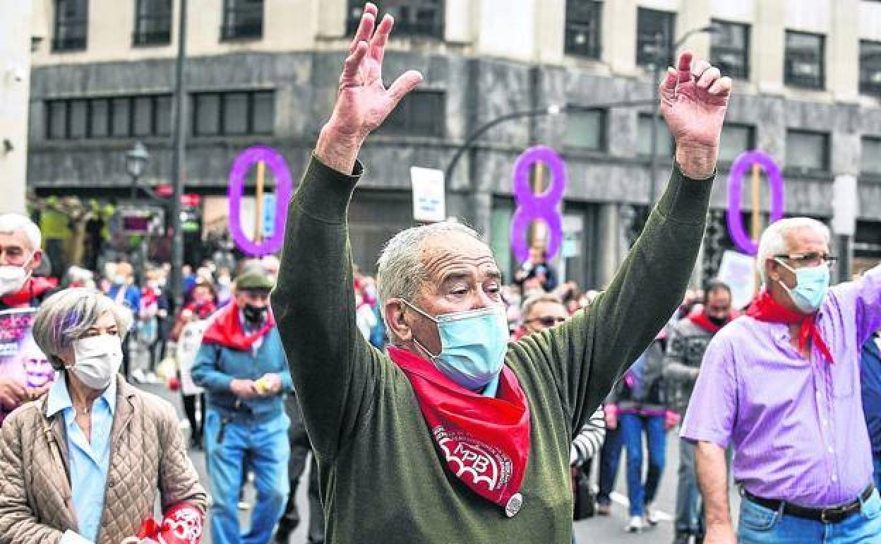 12.600 vascos percibirán el aumento del 15% en la pensión