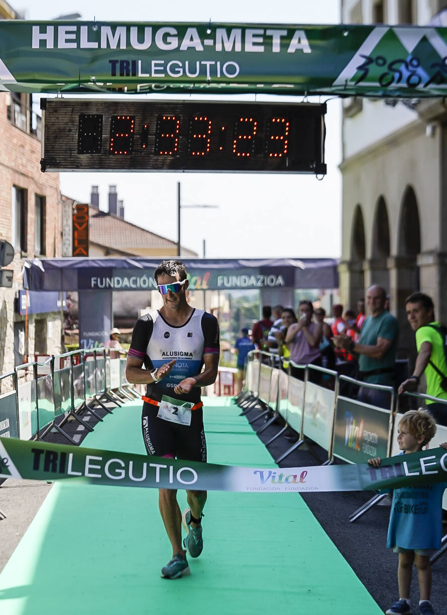 Fotos: Las mejores imágenes del triatlón de Legutio