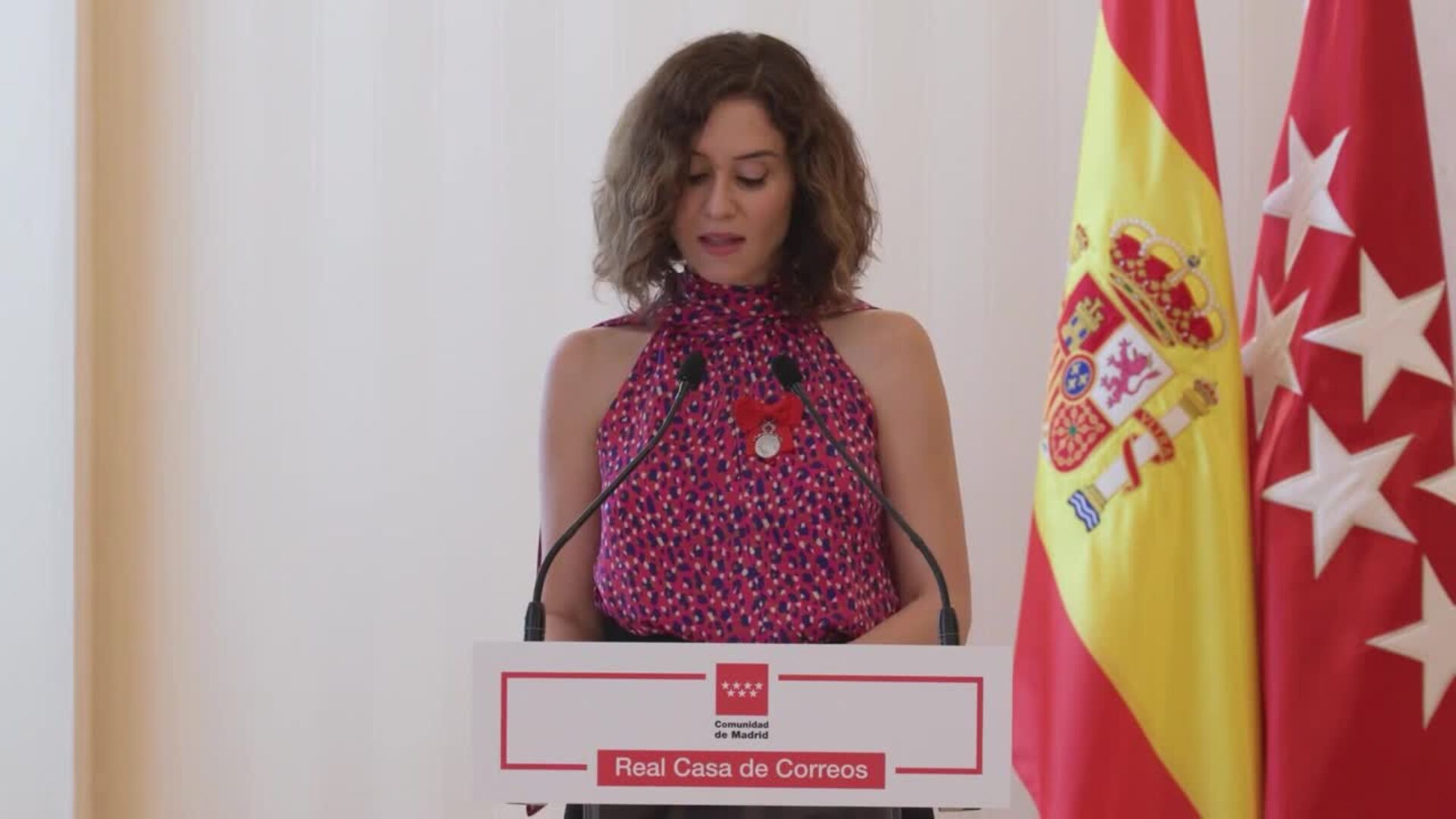 Ayuso carga contra el Gobierno por "dividir" a los españoles | El Correo