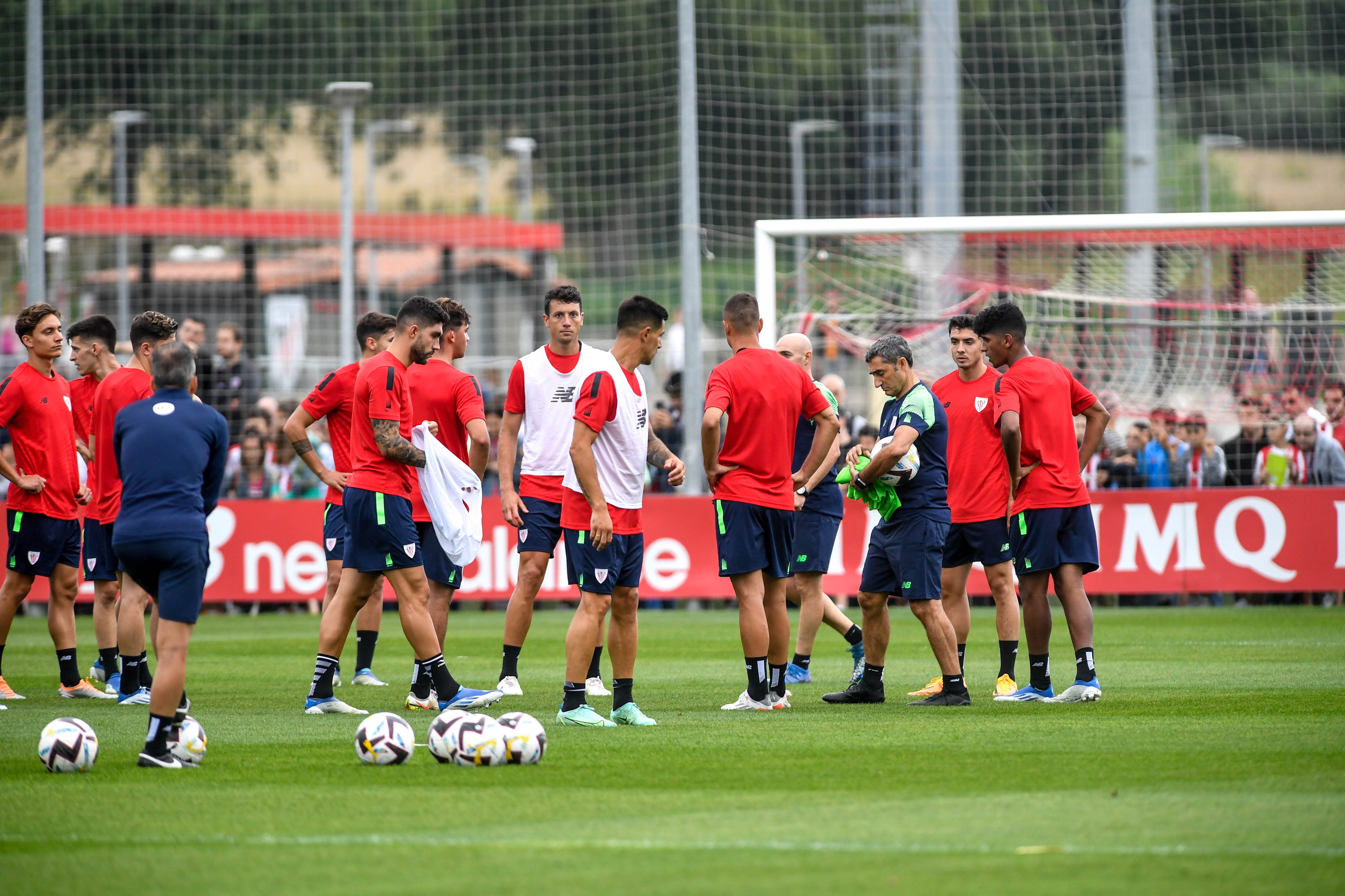 Fotos: El Athletic vuelve a los entrenamientos con Valverde al frente