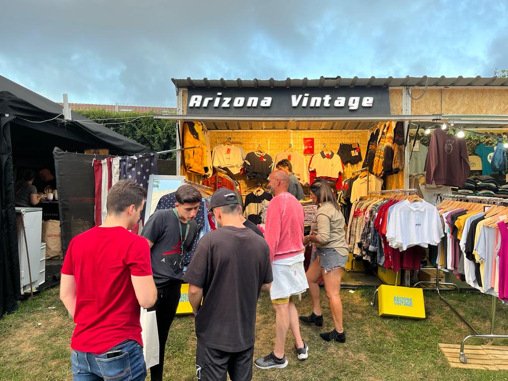 Fotos: Arizona Vintage, el imperio de la ropa de segunda mano bilbaína se instala en el BBK Live