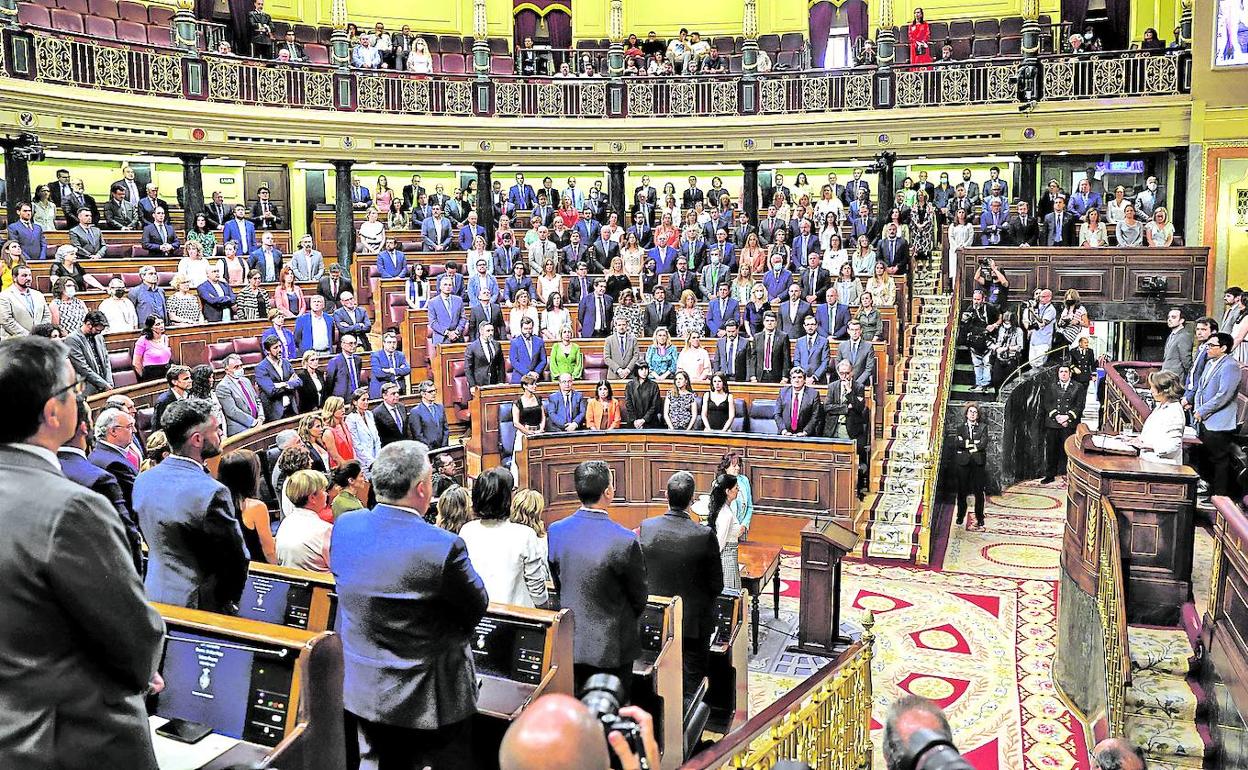 El terrorismo vuelve a fracturar a PP y PSOE en el recuerdo a Miguel Ángel Blanco