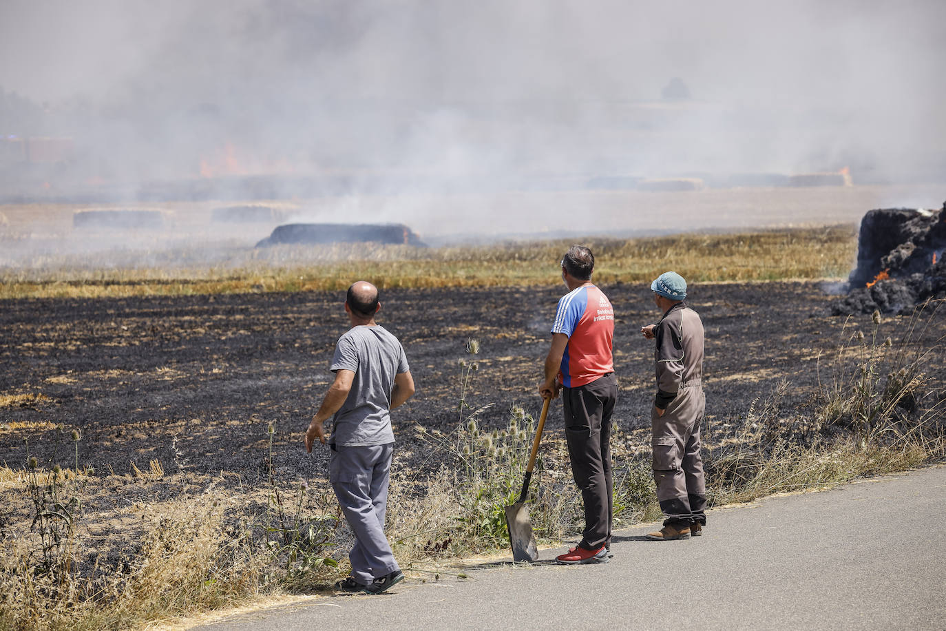 Fotos: El incendio entre Argandoña y Villafranca, en imágenes