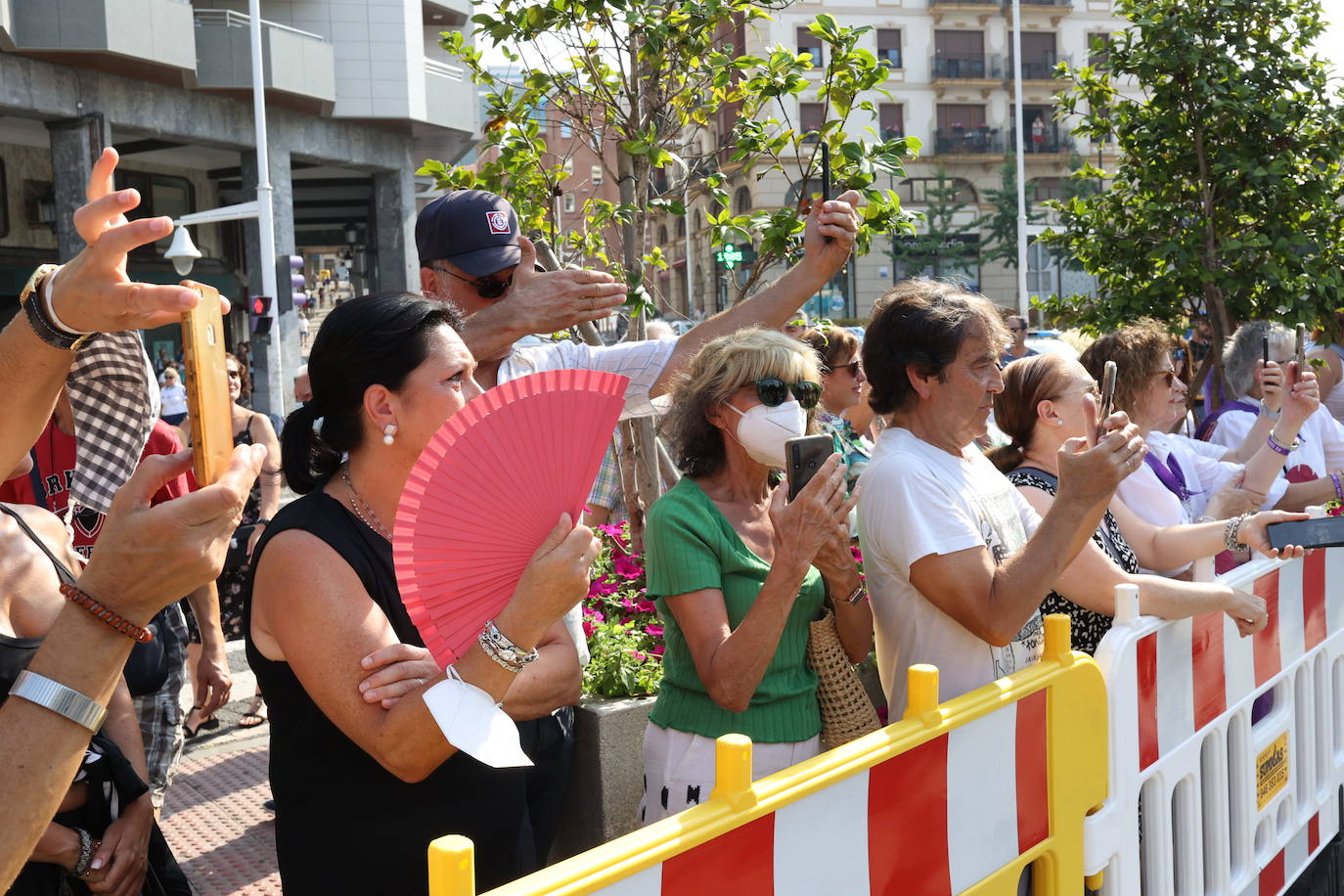 Fotos: Santurtzi rinde homenaje a la Virgen del Carmen