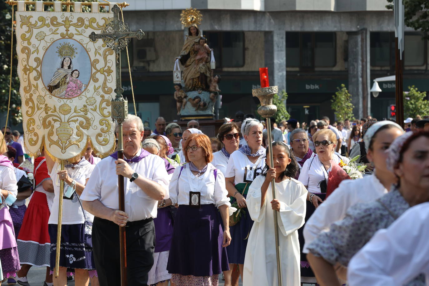 Fotos: Santurtzi rinde homenaje a la Virgen del Carmen